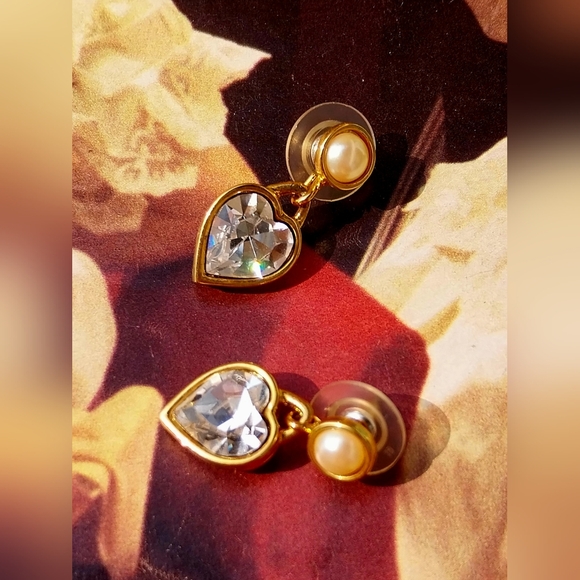 Richelieu Gold & Silver Heart Earrings - Picture 6 of 10